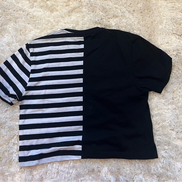 Split Pattern Crop Top from Hot Topic - Picture 2 of 4